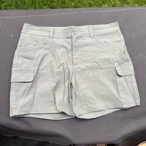 Eddie Bauer Green Utility Shorts